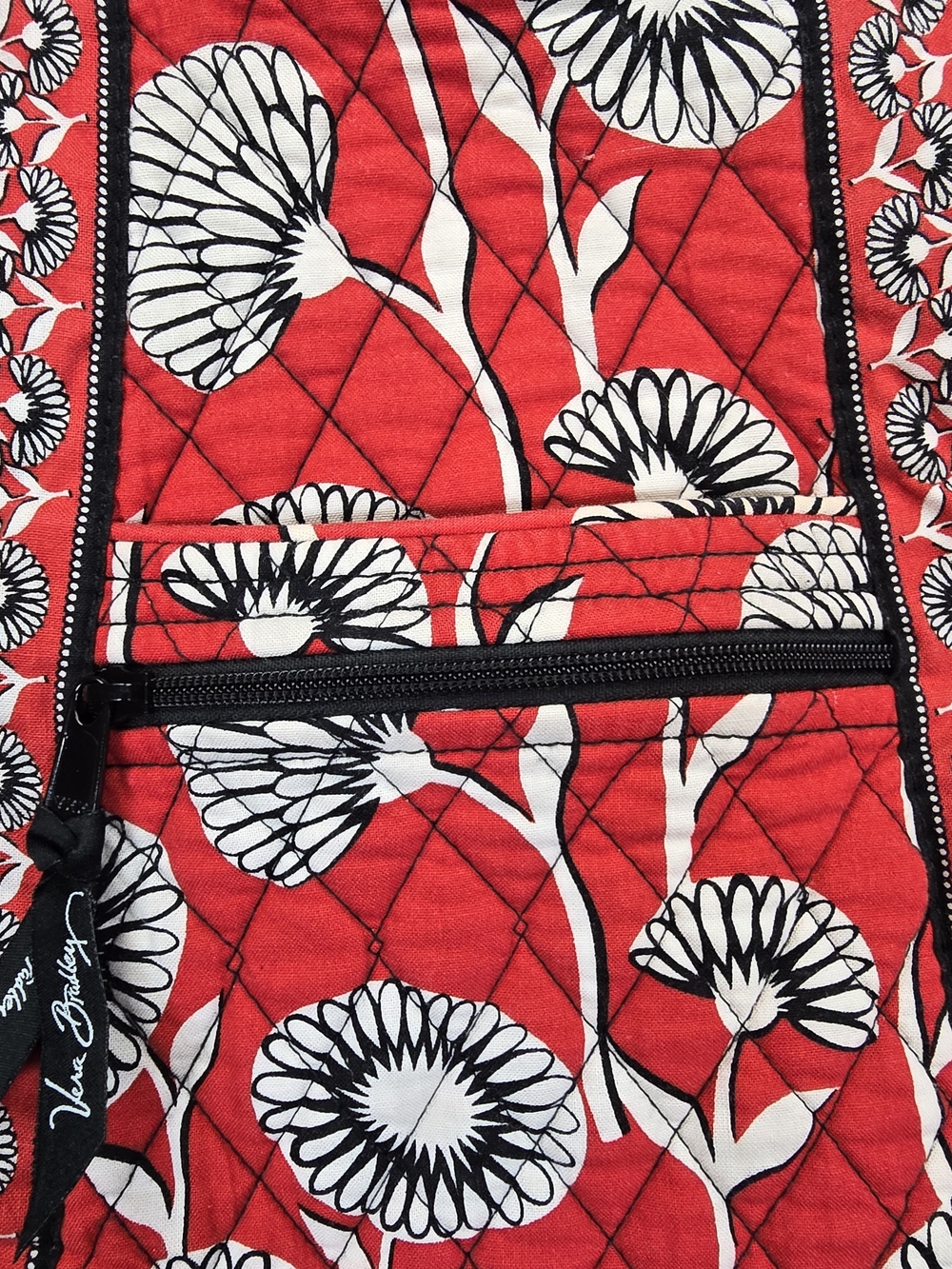 Vera Bradley Red Floral Quilted Crossbody Bag Adjustable Shoulder Purse - Picture 2 of 6